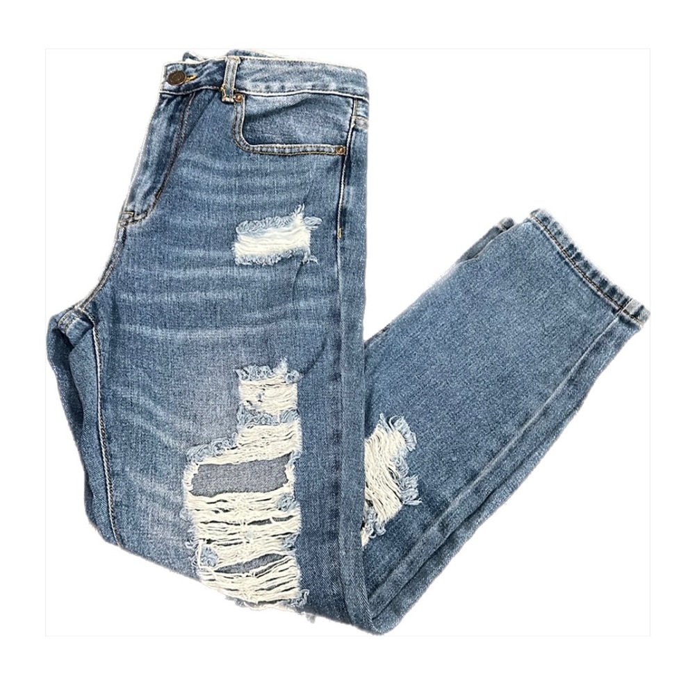 NEW FOREVER 21 Boyfriend Distressed Jeans